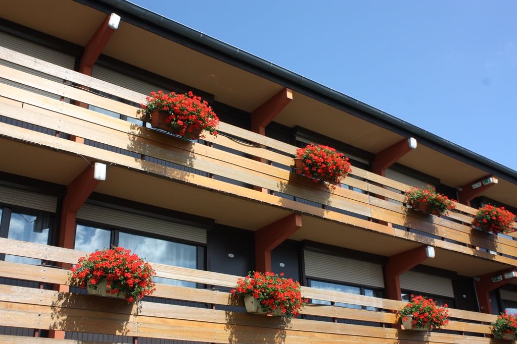 Hotel Campanile Reims Ouest - Tinqueux Exterior foto