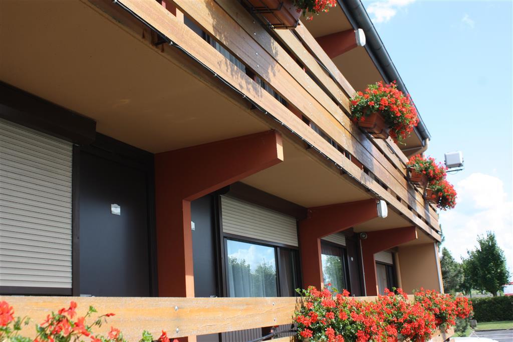 Hotel Campanile Reims Ouest - Tinqueux Exterior foto